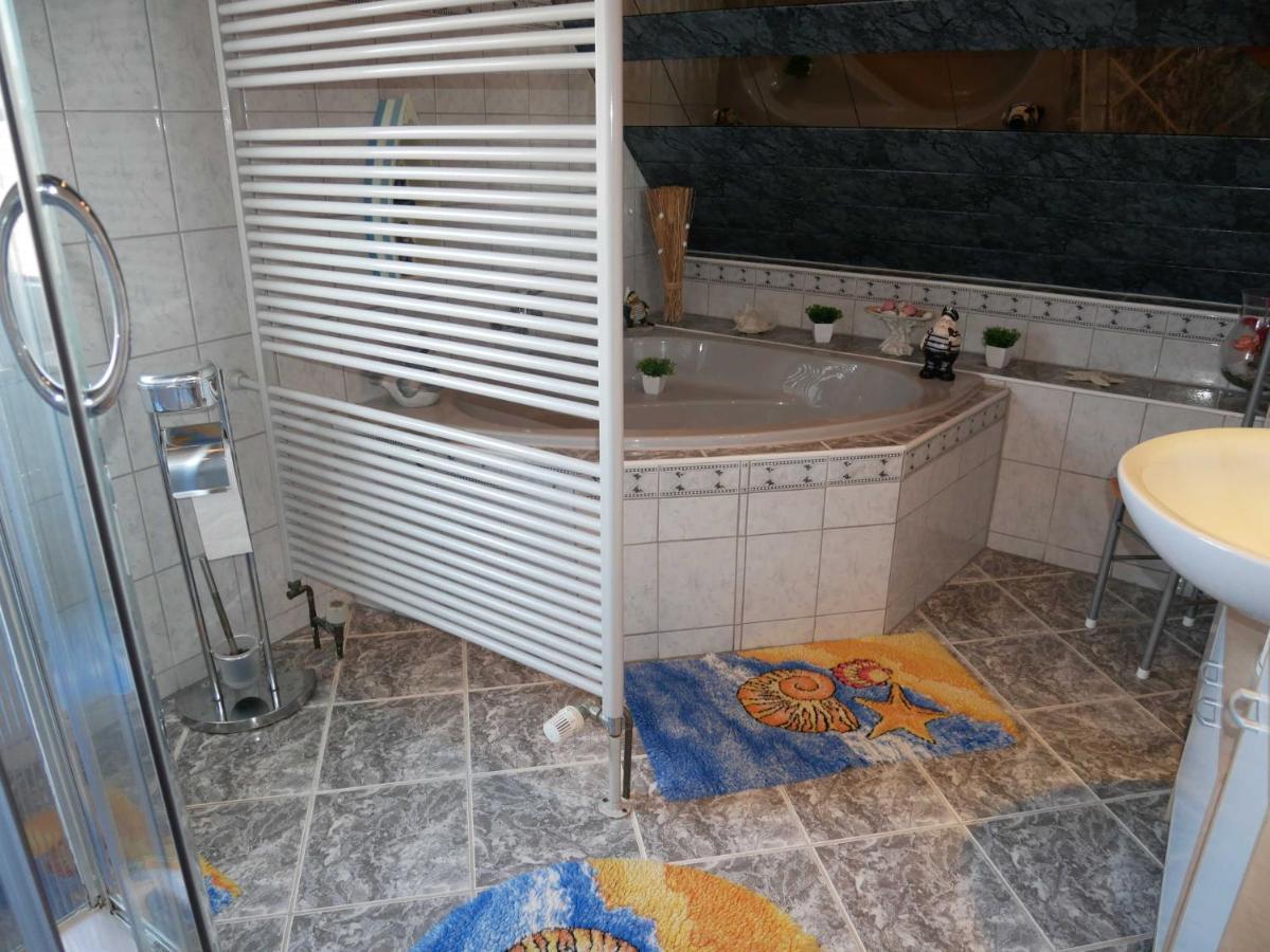 Strandnahe Ferienwohnung Mit Balkon Koserow Екстериор снимка